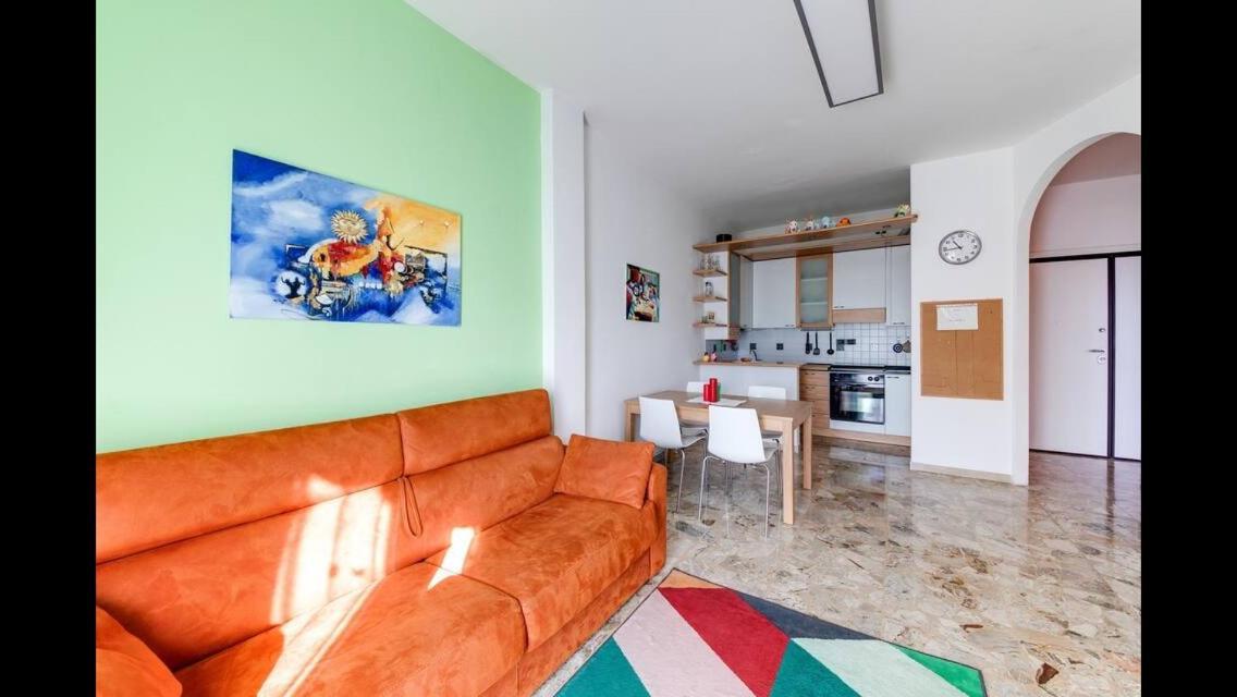 A Due Passi Dal Centro Apartment Forli Bagian luar foto